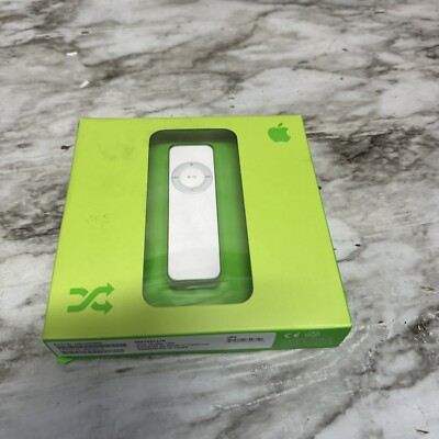 【新品、未使用】Apple iPod Shuffle ホワイト 1世代　初代 Yahoo!オークション -「ipod shuffle 第1世代」の落札相場・落札価格
