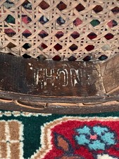 Wiener Thonet Kinderstuhl Antik, Holz und Geflecht, ca. 1890er Jahre, Vintage