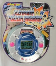 Electronic Game Ultimate Galaxy Invaders MicroGear 2003 RETRO handhld arcade 