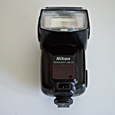 Nikon Speedlight SB-25 für Nikon AF
