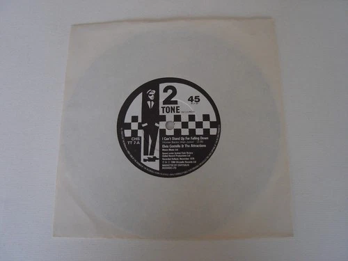 ELVIS COSTELLO - I CAN’T STAND UP FOR FALLING DOWN RARE UK 1980 2 TONE 7" SINGLE