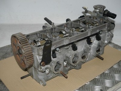 AUDI A3 (8P1) 1.6 Zylinderkopf BSE 06B103373T / 06B103265EX