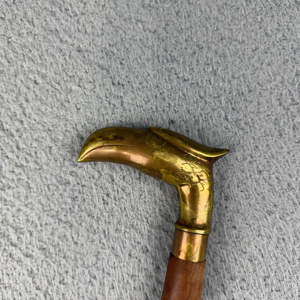 Bastón de latón con mango de cabeza de águila bastón de coleccionista varilla de madera 36" de colección Foto 4 de 4