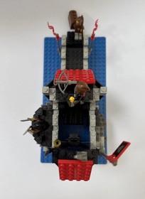 Lego Castle 6075 Wolfpack Tower - Complete 100% W Instructions