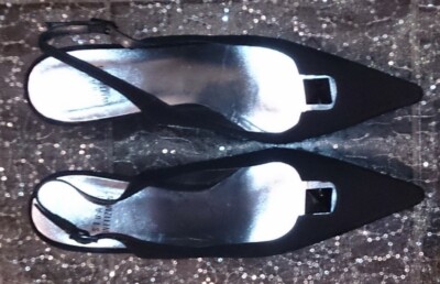 Stuart Weitzman Slingpumps Gr.41,5 Schwarz NEUWERTIG mit Stein