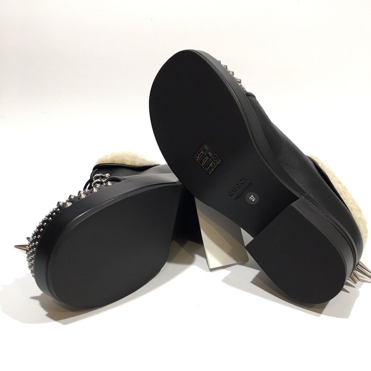 GUCCI Studded Ankle Boots -Black Leather -Faux Fur Lined -US GUCCI Studded Ankle Boots -Black Leather -Faux Fur Lined -US