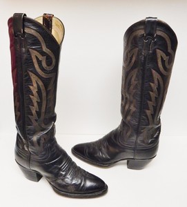 mahan boots