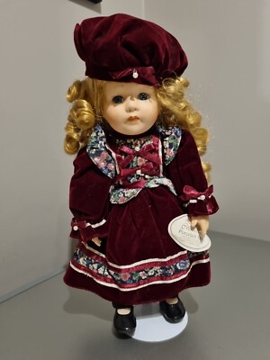 Rare Leonardo collection porcelain Karen 14