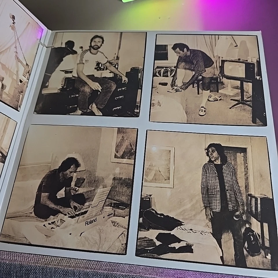 The Doobie Brothers–Farewell Tour–1983 Warner Bros.–2WBC 4198 Vinyl 2LP - Image 2 of 4