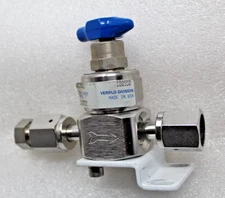 Parker Veriflo 43700926 Model 944MSFSFF Manual Diaphragm Valve VCR