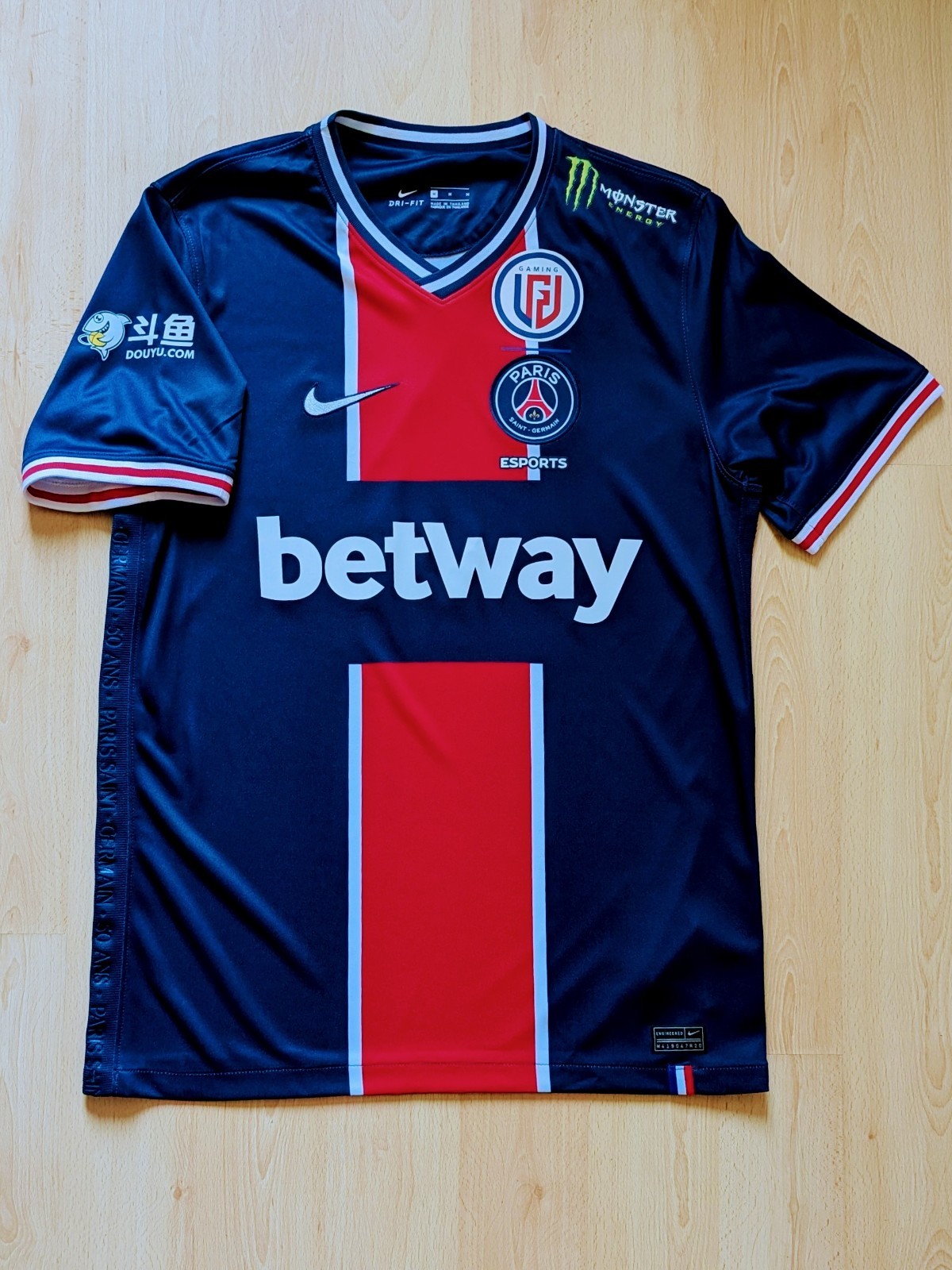 Maillot PSG Esports 2020/21 Nike authentique neuf avec étiquette pour homme taille L