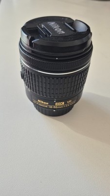 Nikon AF-P DX Nikkor 18-55mm VR Objektiv   sehr guter Zustand