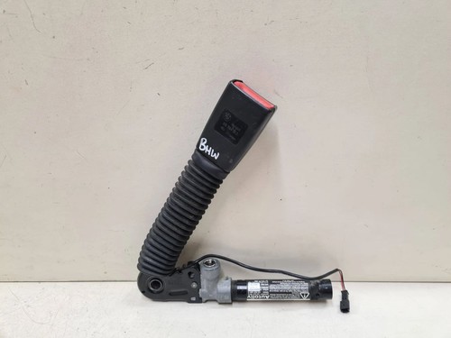 BMW 5 F10 F11 2015 Vorne rechts Gurtschloss vorne 615796400D VLU30550