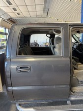 99-07 Chevy Silverado 2500 Passenger Right Rear Door