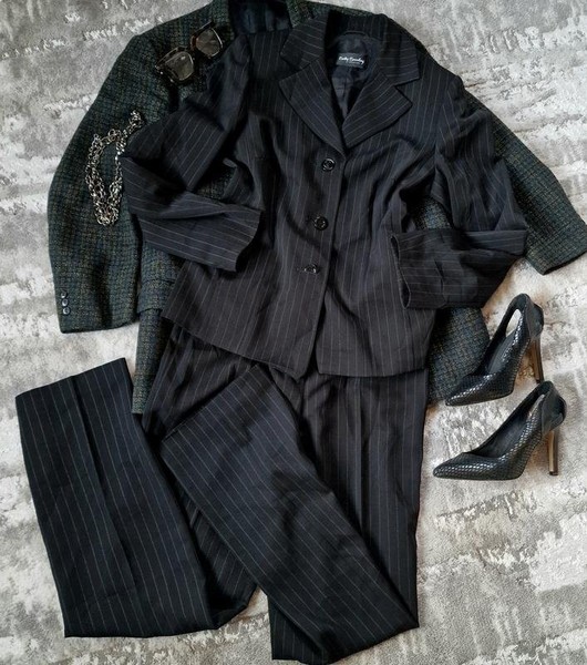 Women Betty Barclay Suit Black Striped 38 / M / 46