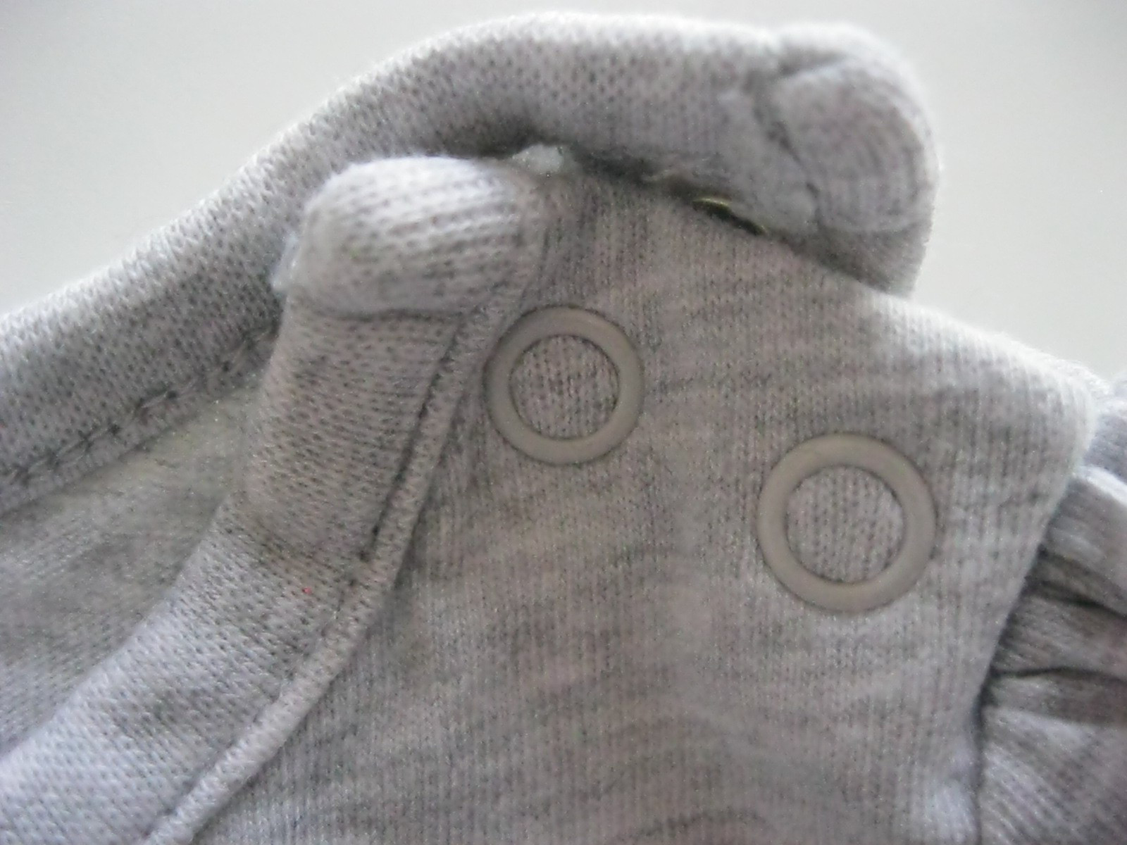 Nutmeg Grey "Sisters Make The Best Super Heroes"  T-Shirt. Age 0 - 3 months. image 3