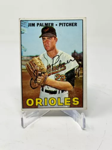1967 Topps Baseball Jim Palmer Card #475 EX