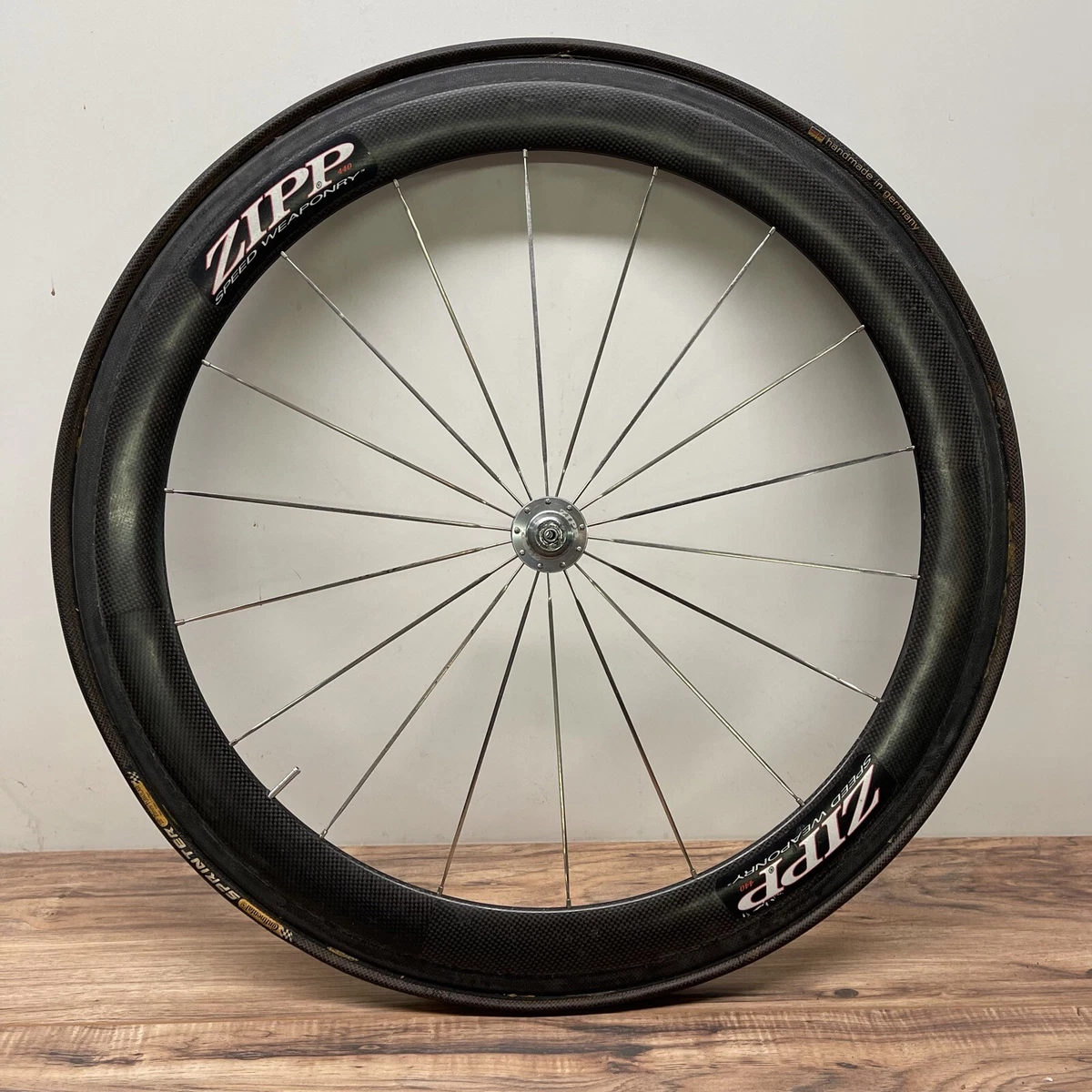 Zipp deals front wheel Zipp deals front wheel