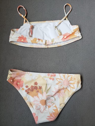 Girls 2 Piece Bathing Suit Flowers Stripes Size M - Picture 2 of 4