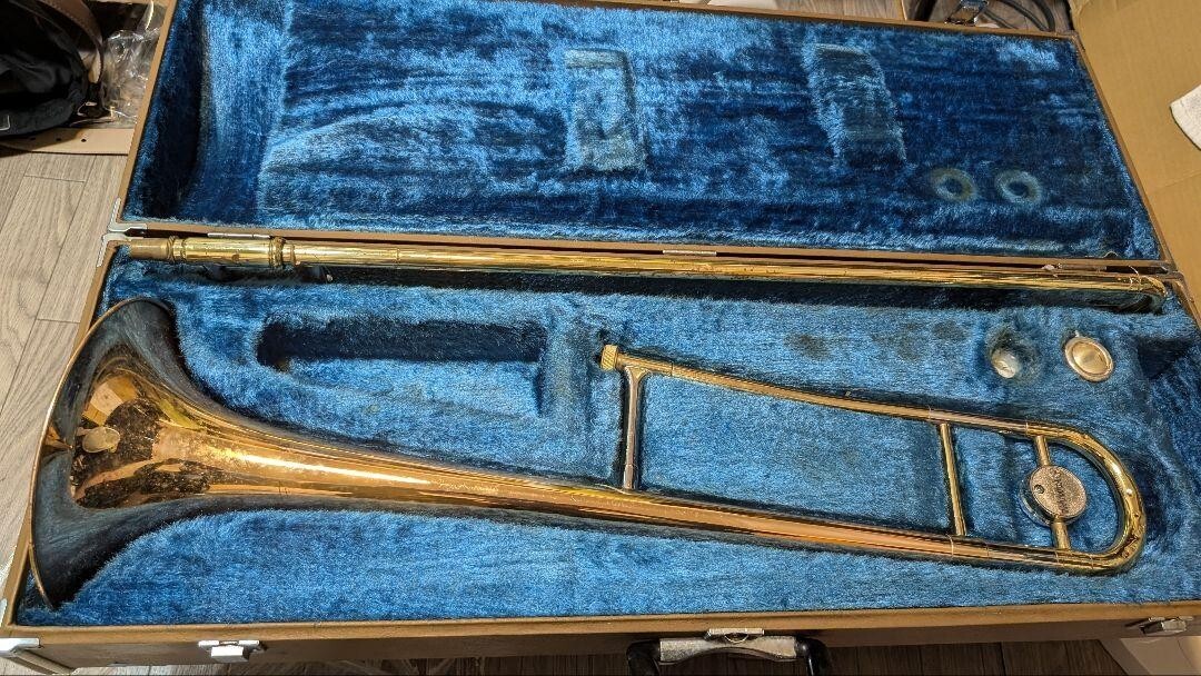 YAMAHA Trombone YSL-353 Instrument Music Wood with Hard Case YAMAHA Trombone YSL-353 Instrument Music Wood with Hard Case