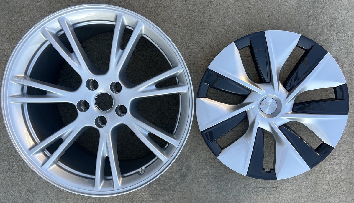 TESLA MODEL Y 19
