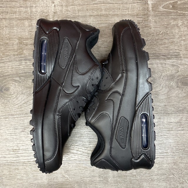 air max 90 triple black leather
