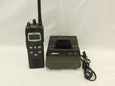 Harris MACom P7100 VHF 150-174mhz P25 Digital Portable Radio w/extras HT7150H1X