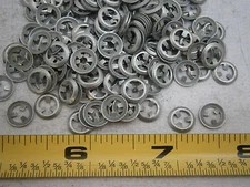 Waldes 5115-9-S-ZD Retaining Rings Push-On .091" Steel Zinc Lot of 50 #4465