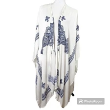J For Justify Blue and White Porcelain Print Bandana Handkerchief Kimono Duster