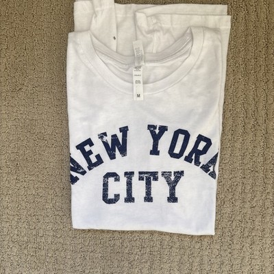New York City White T-Shirt With Navy Writing ￼z M
