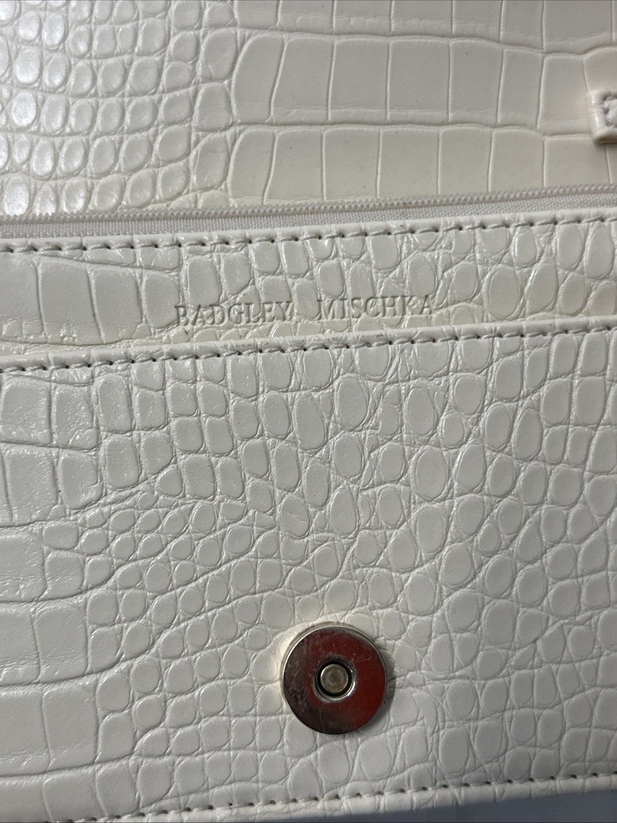 Badgley Mischka White Faux Crocodile Crossbody Purse Chain Strap SO CUTE View 5