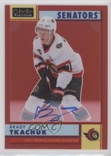 2022-23 O-Pee-Chee Platinum Retro Red Rainbow Auto Brady Tkachuk #R-62 Auto 7b5