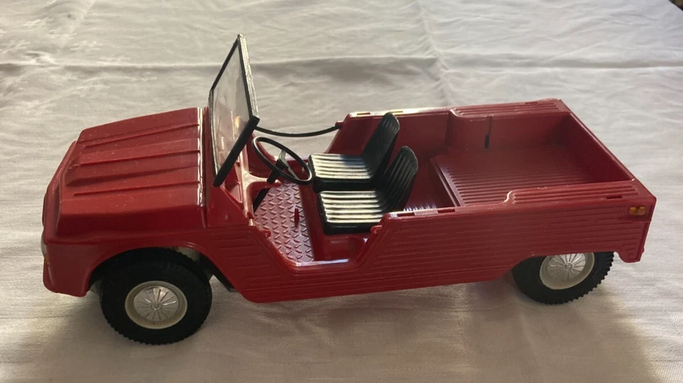 JOUETS MONT BLANC : CITROEN MEHARI   1/12  a friction  VINTAGE - Photo 3/4