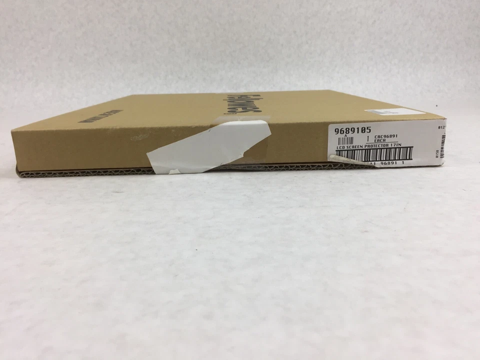 Fellowes 9689105 LCD Screen Protector 17" - Image 3 of 4