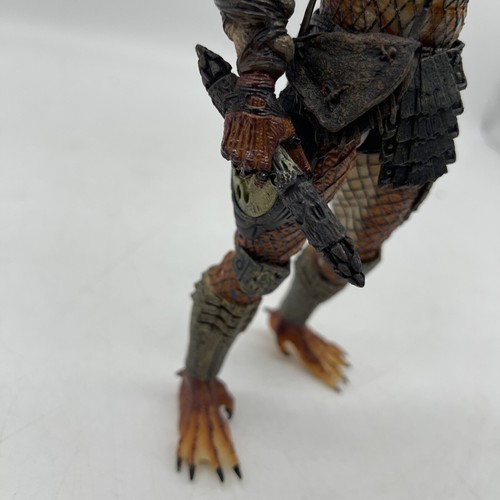 NECA Predator Action Figure 2011 - Picture 2 of 7