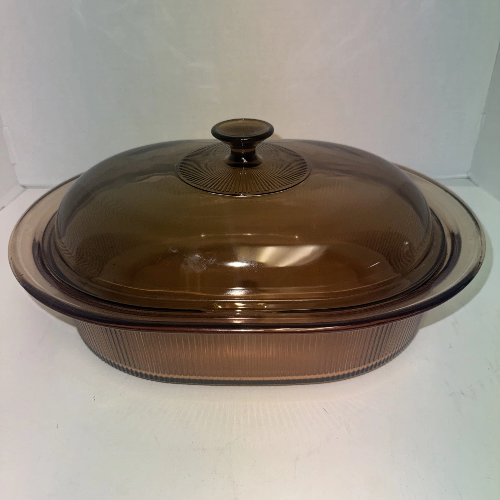 Corning Ware Pyrex Visions Amber 4Qt Dutch Oven/Casserole/Roaster w/Lid, Ribbed