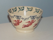 Emma Bridgewater For Royal Academy Red Cherubs Spongeware French Bowl. 1980s.