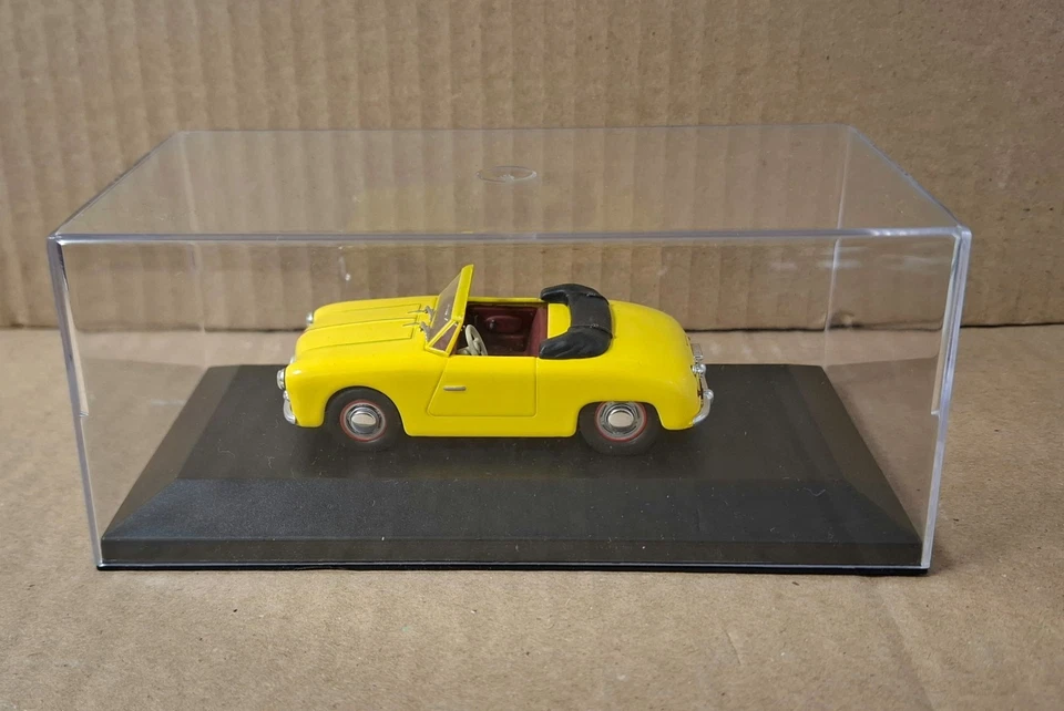 Panhard Dyna Junior 1954 Vetrina scatola 1/43 IXO - Immagine 3 di 3