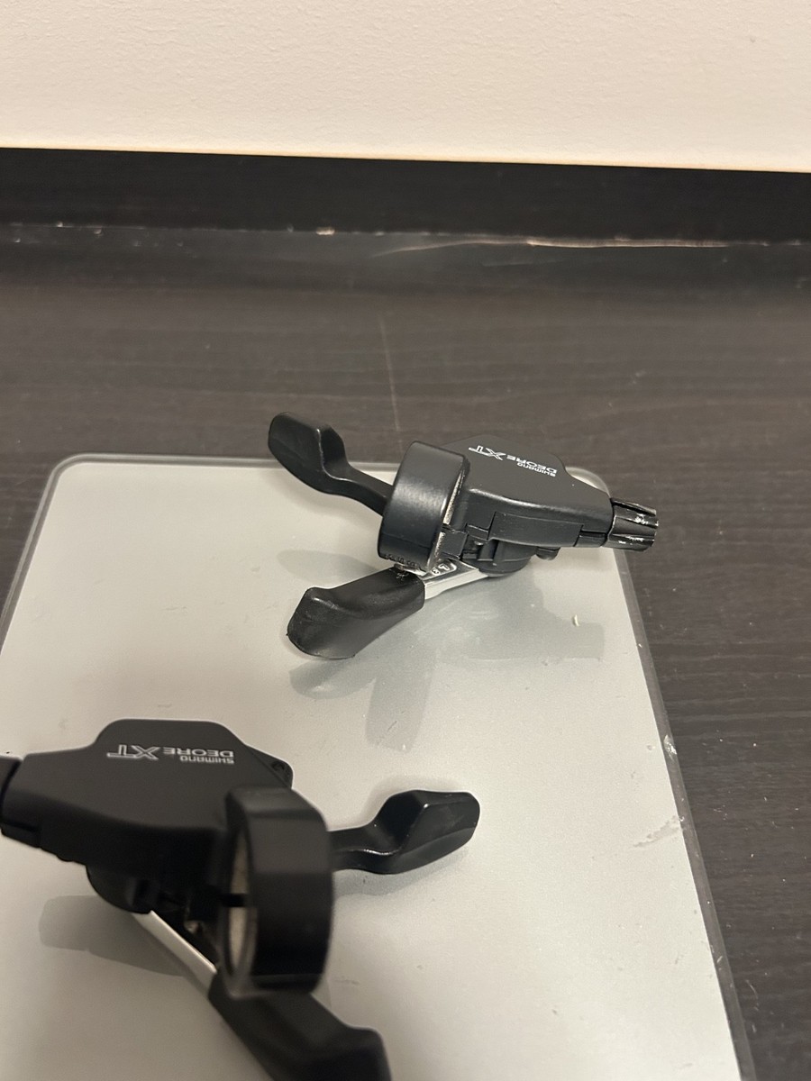 Shimano Deore XT SL-M739 3x8 Speed Triggers MTB Shifters | eBay