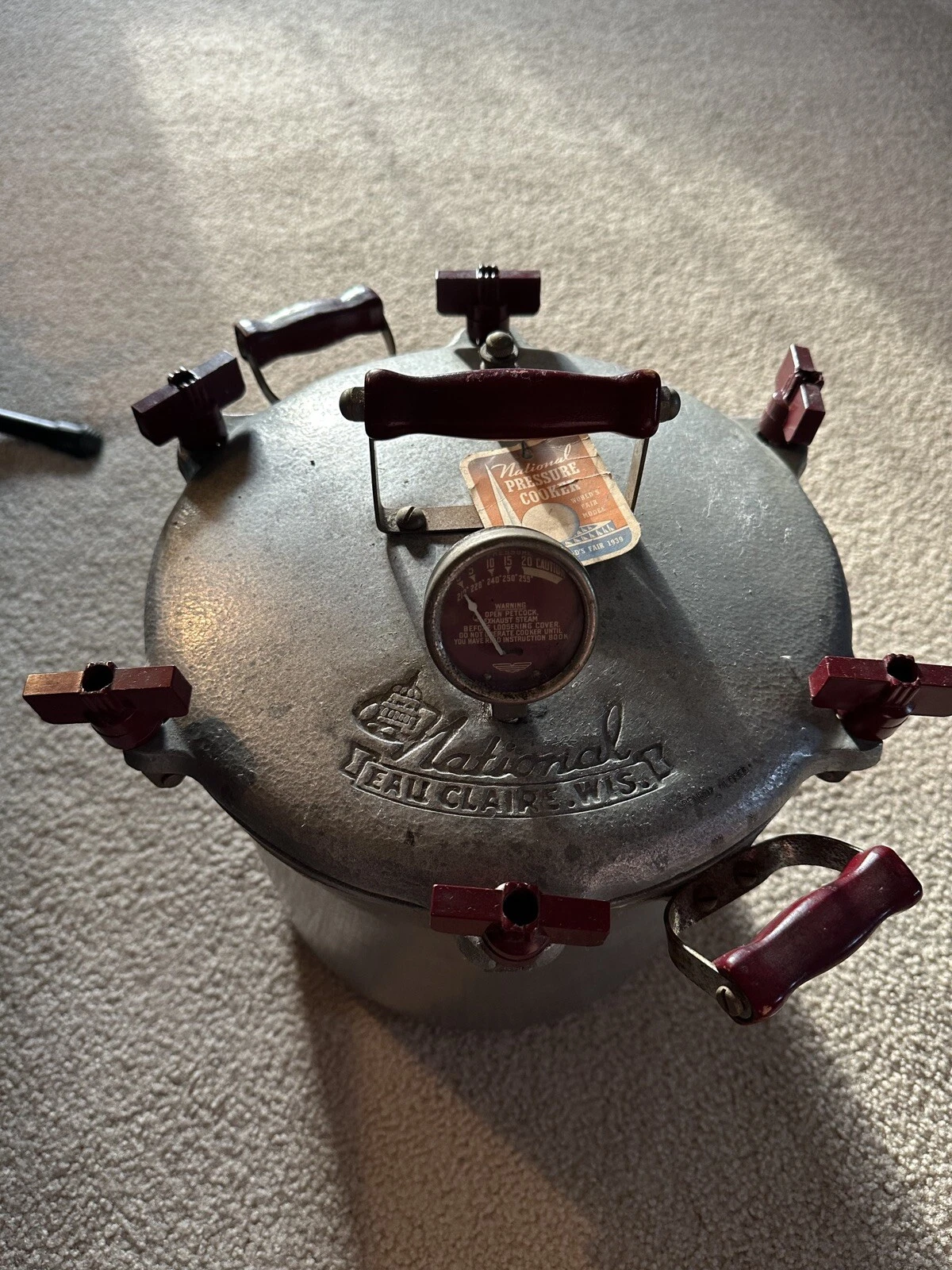 National Eau Claire Wis Pressure cooker 1939 Never Used