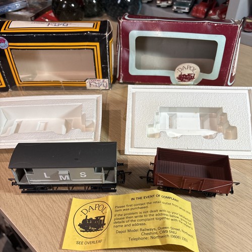 Dapol B6 LMS 7 Planken offen Mineralwagen braun LMS B123 730097 OO verpackt | Condition: Used