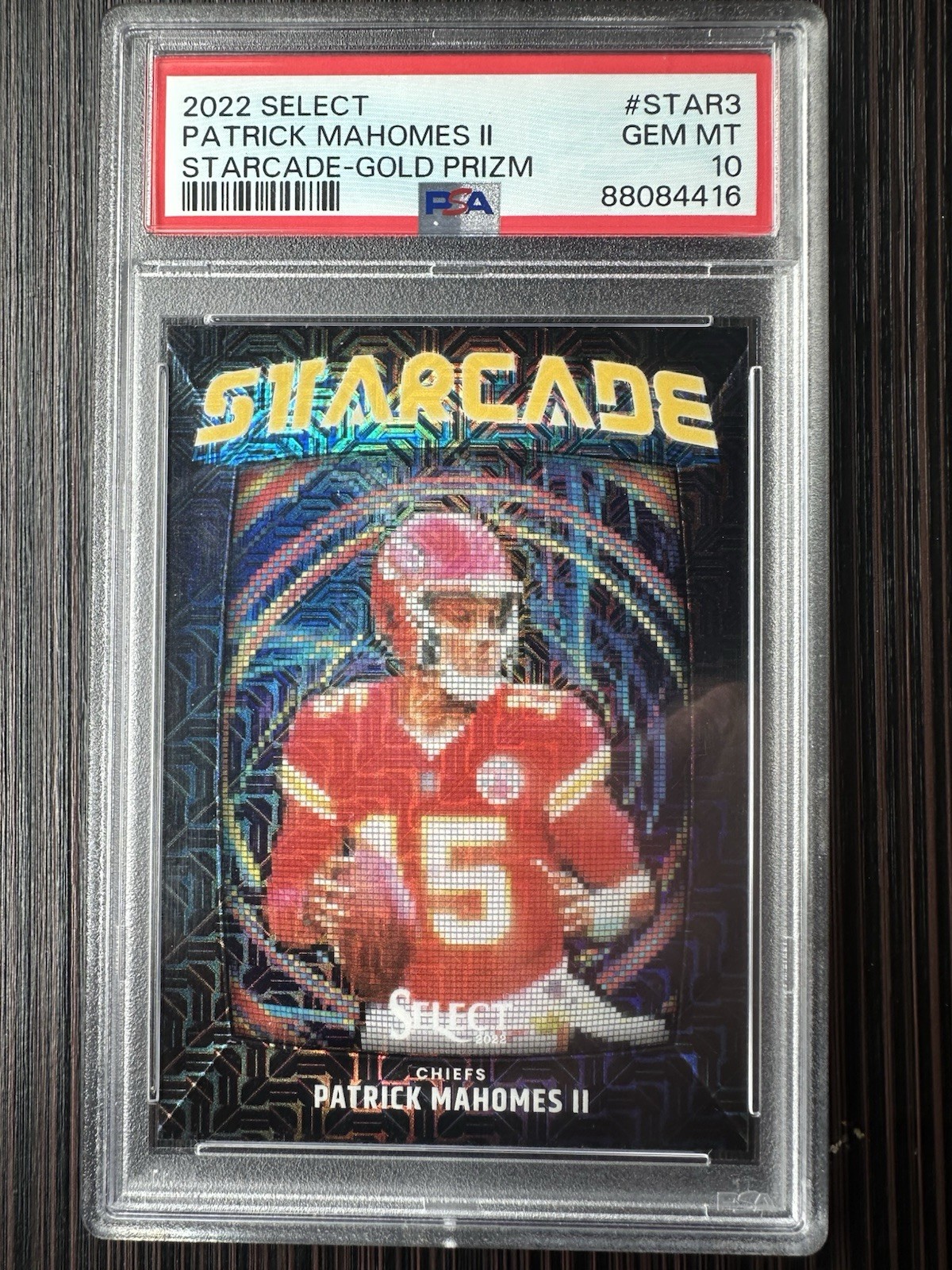 PATRICK MAHOMES 2022 PANINI SELECT STARCADE GOLD PRIZM #STAR-3 04/10 GEM PSA 10