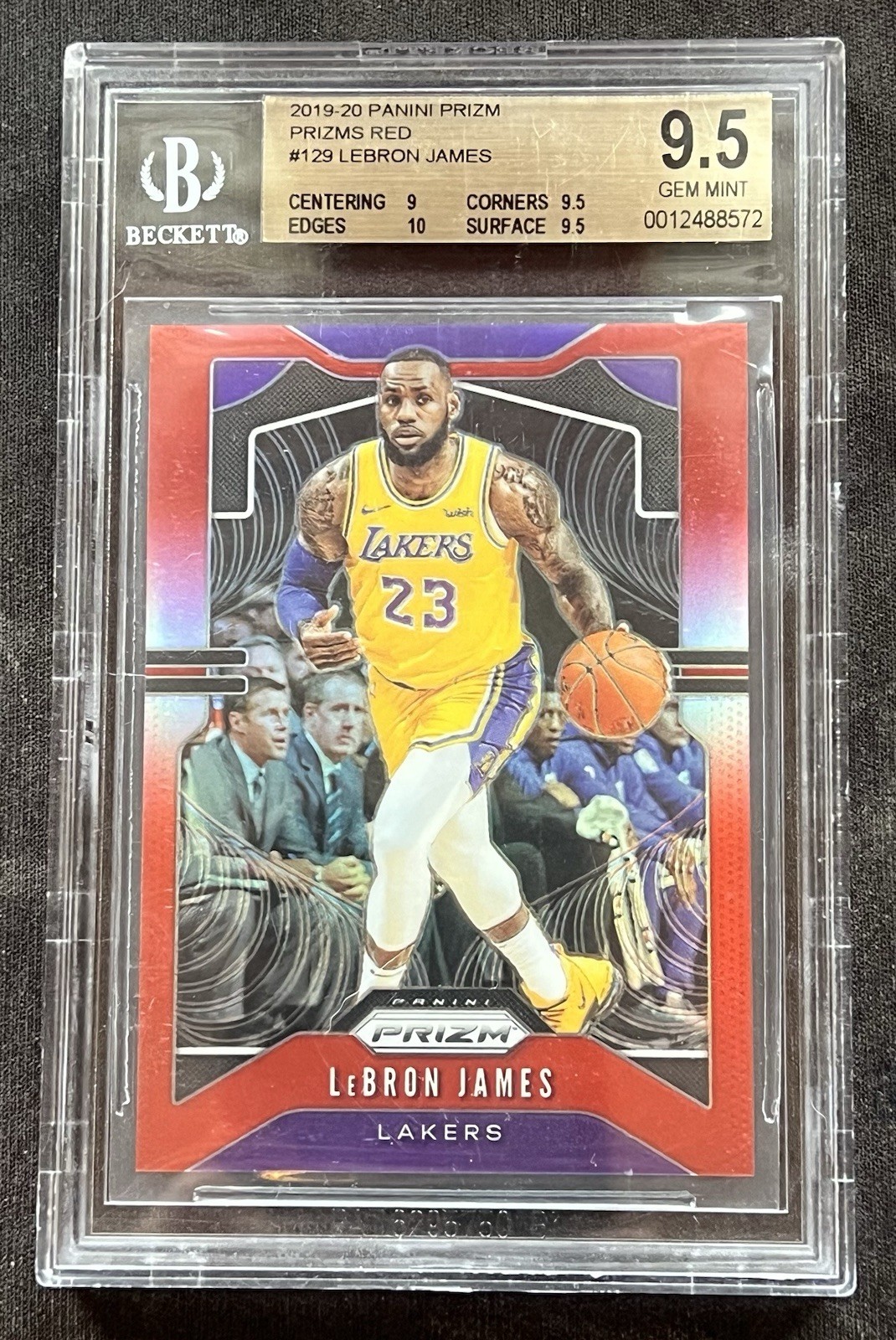 2019-20 Panini Prizm 129 LeBron James Red Prizms Refractor /299 BGS 9.5 GEM MINT