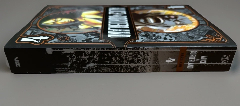 Alice in Borderland Volume 4 Haro Aso (English) Paperback BRAND NEW - Image 3 of 3