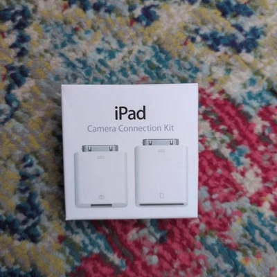 Genuine Apple iPad Camera Connection Kit MC531ZM/A MODEL A1362 A1358 NEW - Image 1 of 2