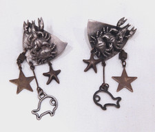 1992 Susan L Richardson Metal Crabs Sealife Earrings 