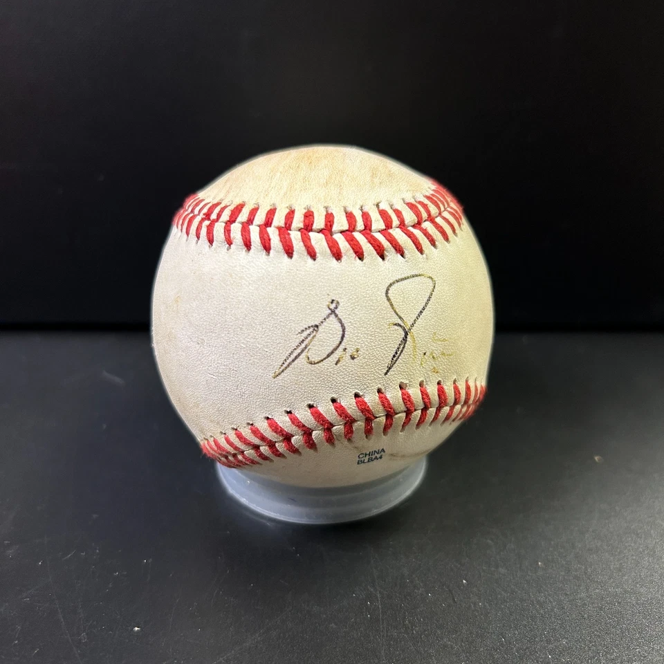 Bola de beisebol autografada pessoalmente por Ben Revere Philadelphia Phillies VEJA DESC SEM CERTIFICADO DE AUTENTICIDADE - Imagem 2 de 4