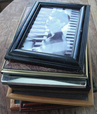 Job Lot Vintage 11 Picture Photo Frames – Mixed  Sizes & Materials Pre-Owned