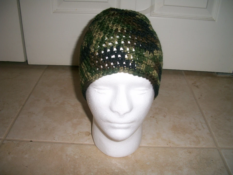 Hecho a mano Crochet Adulto Camuflaje Sombrero Gorra Gorro Camuflaje Ejército Militar Zac Marrón Foto 3 de 4