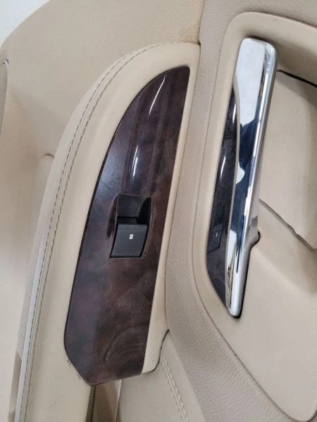 2007 2008 CADILLAC ESCALADE EXT Right Door Trim Panel Rear RH 25780075      — 第 2/4 张图片